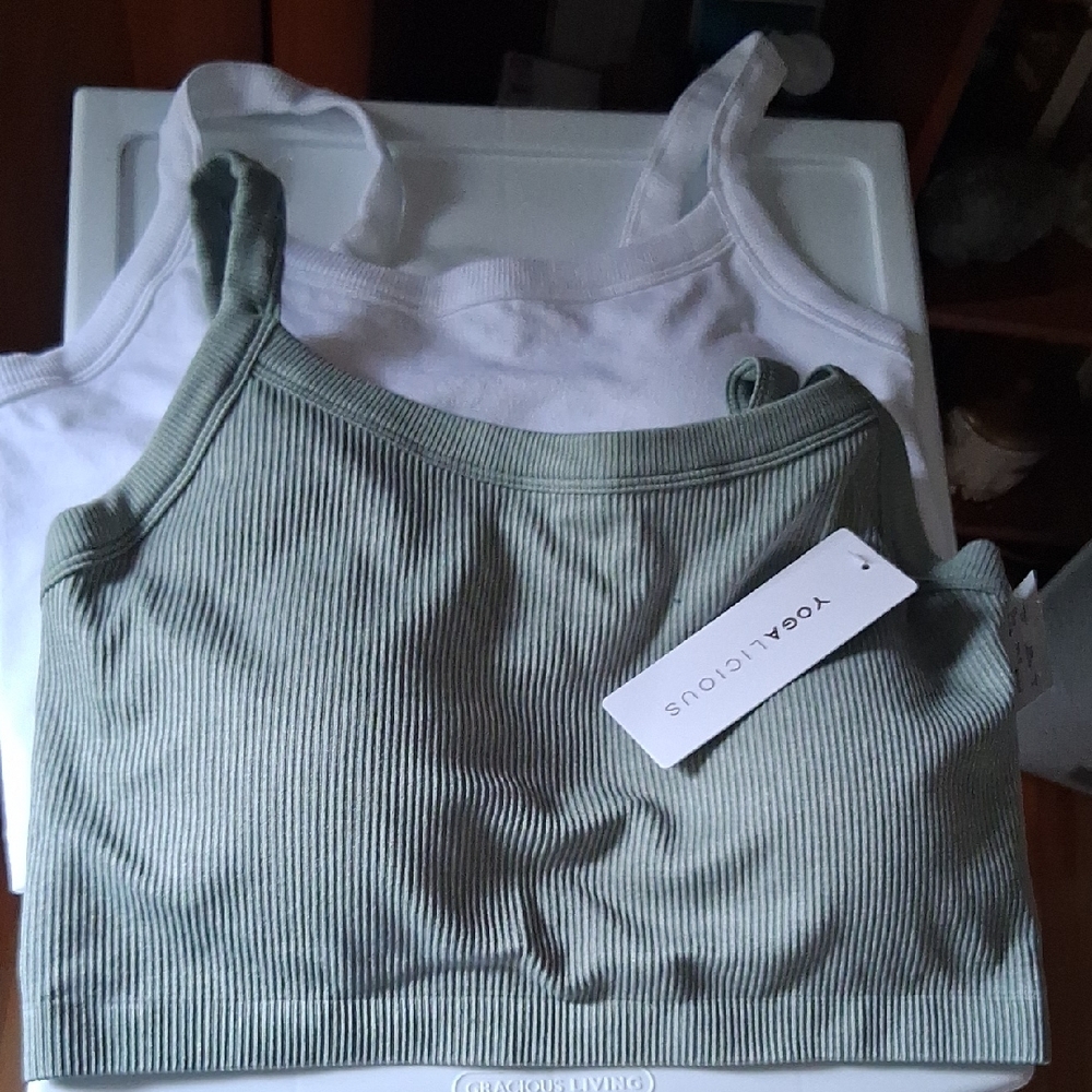 Yogalicious Tank / Bra